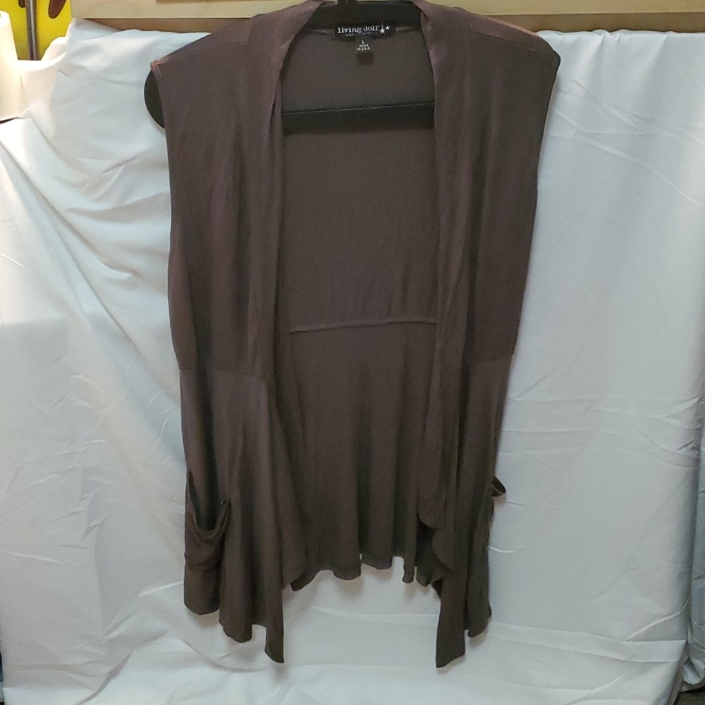 Sleeveless Cardigan